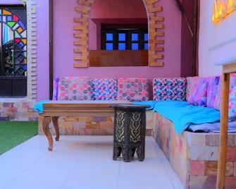 Hoppa Guest House - Louxor - Patio