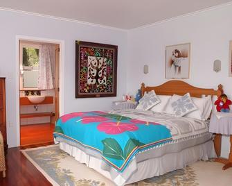 Ounuwhao Bed and Breakfast Guest Lodge - Russell - Habitación