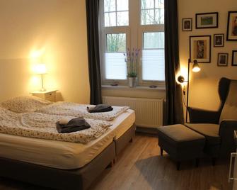 Apartment am Wall - Emden - Sypialnia