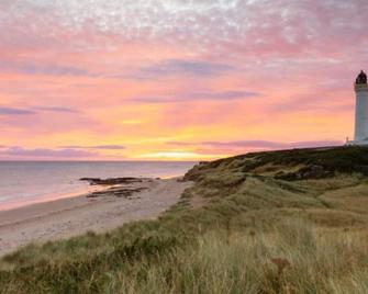 Poseidon's Inn - Lossiemouth - Gebäude