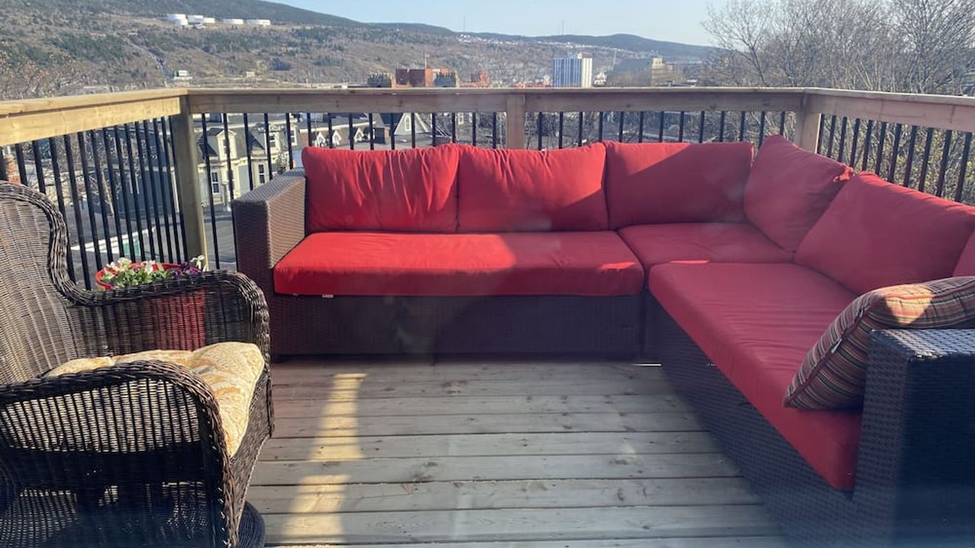 The Roses Heritage Inn