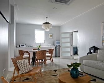 La Vue Boutique Hotel & Beach Club - St Vincent - Pokój dzienny