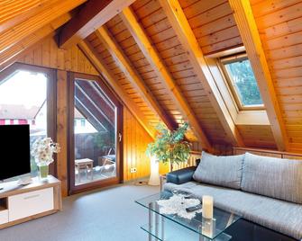 Cheng 2 - Baden-Baden - Living room