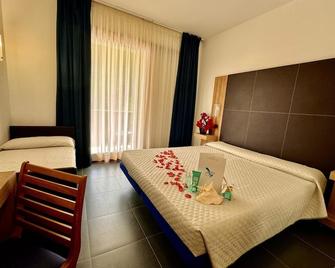 Hotel Fontalleccio - Procchio - Slaapkamer