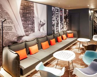 ibis London Heathrow Airport - Hayes - Лаунж