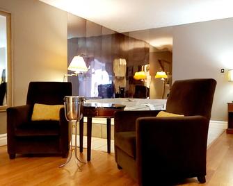 Seely's Motel - שדיאק - סלון