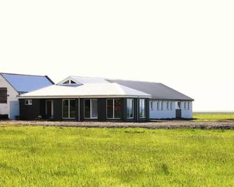 Guesthouse Vellir - Vik - Edificio