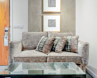 The Landmark Hotel And Spa Leisure Club Dundee By Sunday - Dundee - Slaapkamer