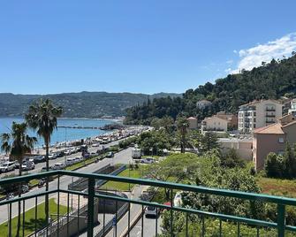 La Casa sul Mare by Holiday World - Spotorno - Balcone