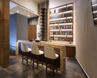 Crowne Plaza Villahermosa By IHG - Villahermosa - Bar