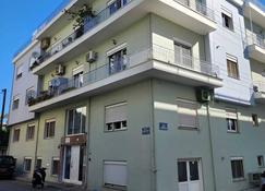 Beautiful apartment in Mytilene - Mytilene - Building
