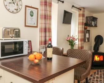 Wee Woody - Willerby - Dining room
