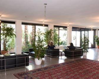 Hotel 90 - Capurso - Lobby