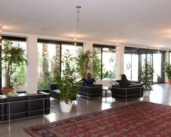 Hotel 90 - Capurso - Lobby