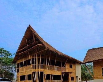 Sawarna Paradiso - Bayah - Edificio