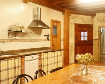 La Cala Hostel - Loredo - Cocina