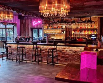 The Waterside Bar Rooms & Restaurant - Mánchester - Bar