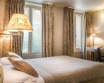Hotel la Residence du Berry - Versailles - Bedroom