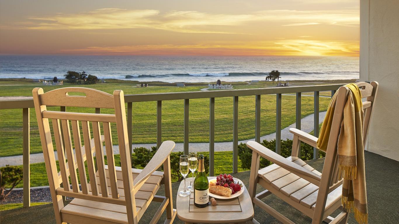 Cavalier Oceanfront Resort