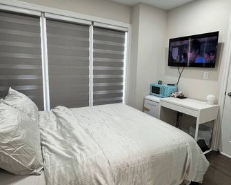 New Kleinburg Towns - Vaughan - Bedroom