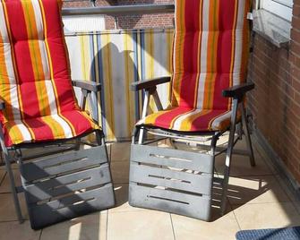 Cozy non-smoking apartment with covered balcony in a central, quiet location - Dülmen