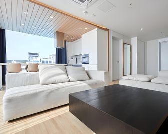 Dearcresort - Yeosu - Sala de estar
