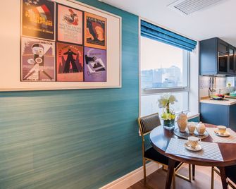 Hotel Madera Hollywood - Hong Kong