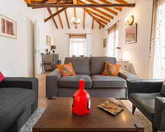 Gomes Freire Delight - Cascais - Wohnzimmer