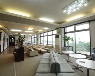 Hotel Akenohoshi - Muroto - Lounge