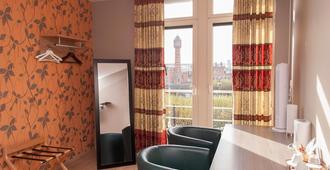 Hotel Castel - Ghent - Living room