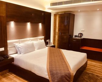 The Altruist Katra Hotel - Katra