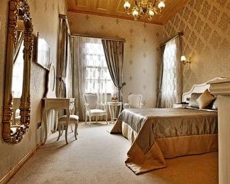 Ada Palas Buyukada - איסטנבול - חדר שינה