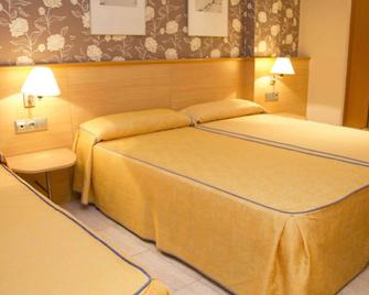 Fleming Center By Punta 25 Hotels Group - Benidorm - Bedroom