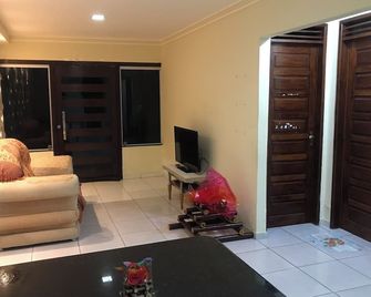 Casa Temporada no Maior São João do Mundo - 大坎皮納 - 客廳