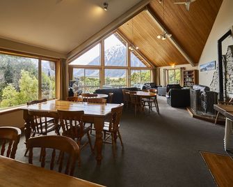 Aoraki Mount Cook Alpine Lodge - Aoraki / Mount Cook - חדר אוכל
