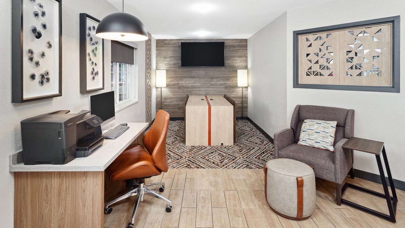 Candlewood Suites Appleton By IHG