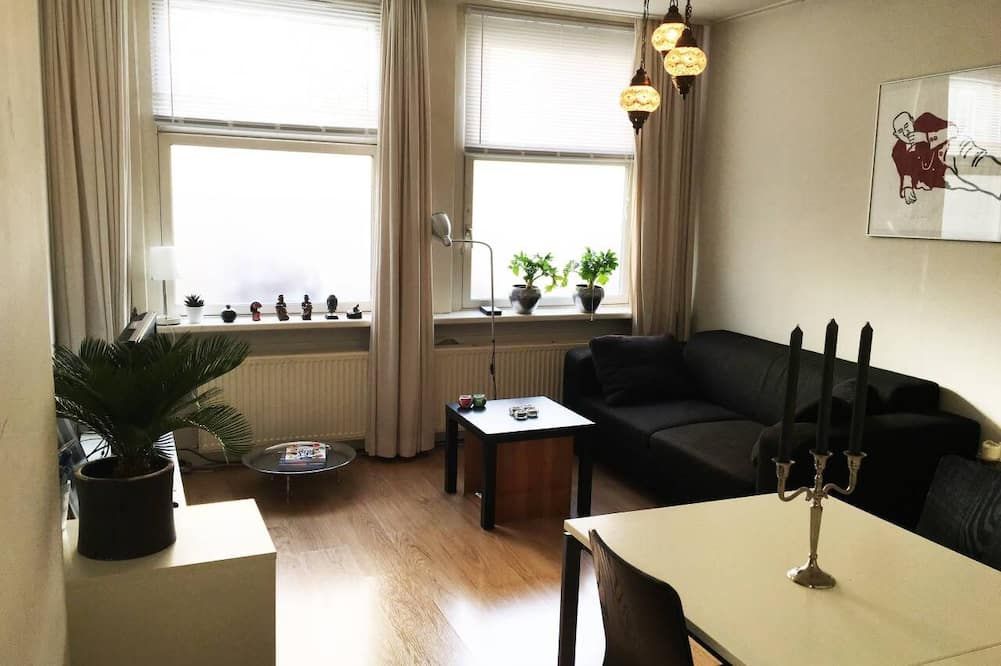 House With Garden, 10 Min from City Cent - امستردام - غرفة معيشة