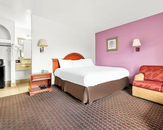 Capitol Inn And Suites - מונטגומרי - חדר שינה