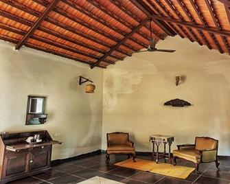 Bandhav Vilas - Tala - Living room