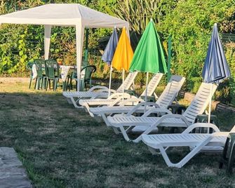 House with Shared Pool in Águeda, Mountain View - Águeda - Innenhof
