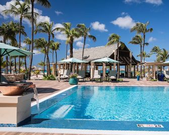 Manchebo Beach Resort and Spa - Oranjestad - Svømmebasseng
