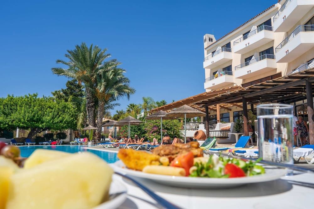 Paphos Gardens Holiday Resort - Paphos