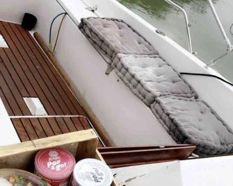 Voilier sur la Marne - Lagny-sur-Marne - Restaurant