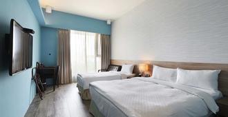 Kun Hotel - Taichung - Schlafzimmer