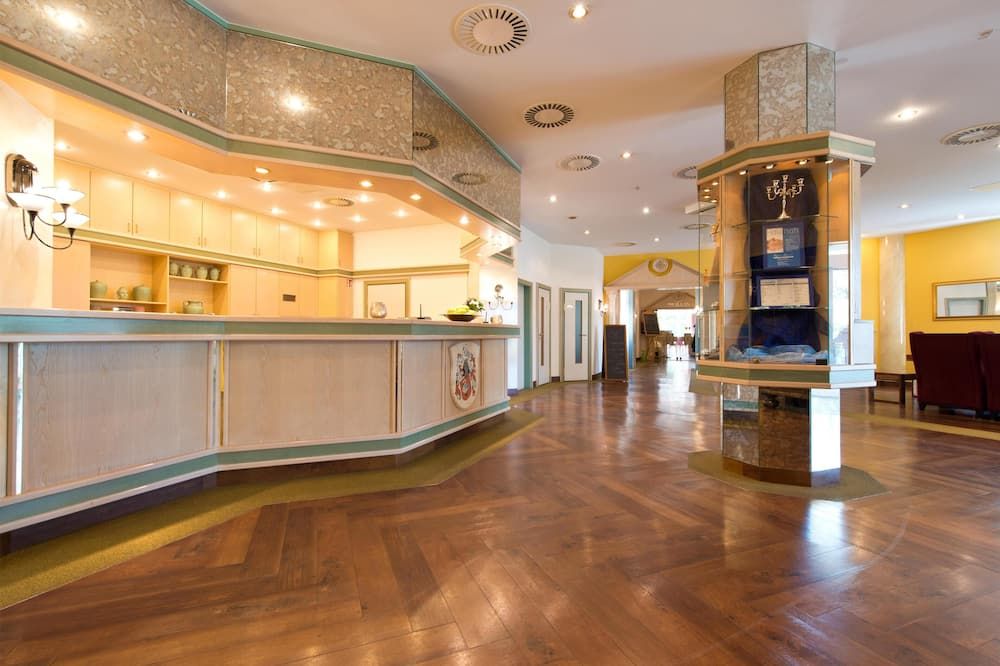 Achat Hotel Reilingen Walldorf - Reilingen - Front desk