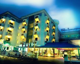 Hotel Horizon International - Guruvayoor - Edificio