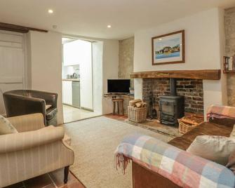Apple Tree Cottage - Blandford Forum - Living room