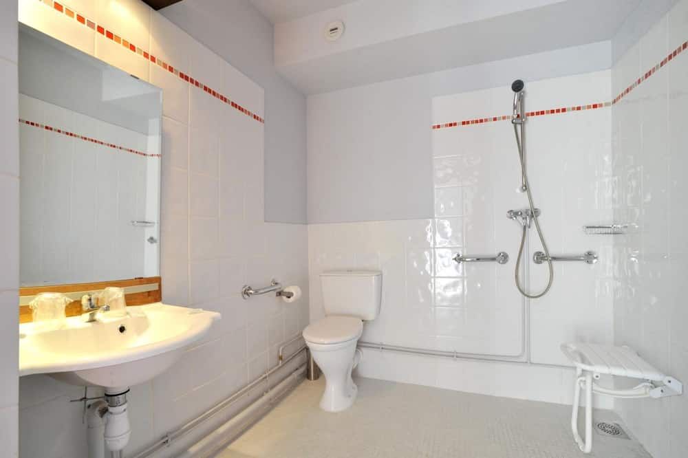 Brit Hotel Essentiel Sète / Balaruc - Balaruc-les-Bains - Bathroom