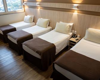 Luz Hotel by Castelo Itaipava - פוז דו איגוואסו - חדר שינה