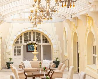 King Edward Hotel - Port Elizabeth - Phòng khách